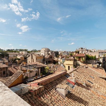 Apartment With Terrace In Via Del Pellegrino - FromhometoRoma Exterior foto